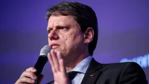 ‘o-esforco-que-devia-ser-feito-foi-feito’,-diz-tarcisio-sobre-anistia-a-bolsonaro